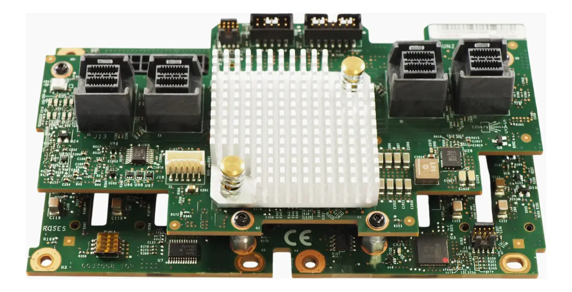 Backplane IBM X3650 M5 8-Baias 2,5 00AG941 - Imagem 2