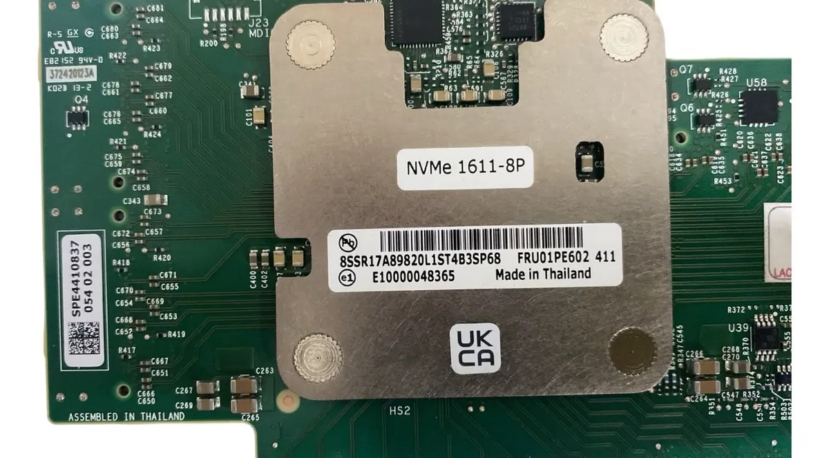 HBA Lenovo 1611-8P NVMe PCIe 4.0 01PE602 4Y37A09737 - Imagem 4